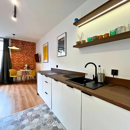 Jacuzzi Kraków Loft - Design Apartments-2